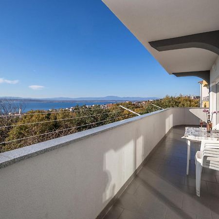 Nice Apartment In Crikvenica With House Sea View Exterior photo