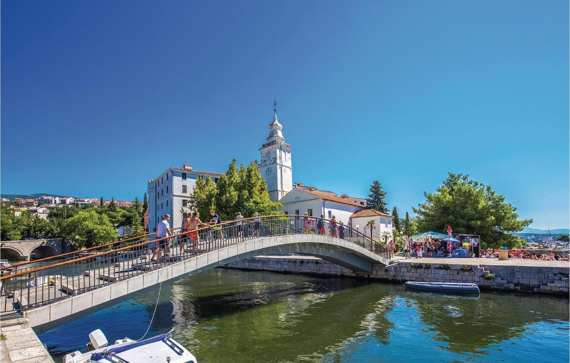 Nice Apartment In Crikvenica With House Sea View Exterior photo
