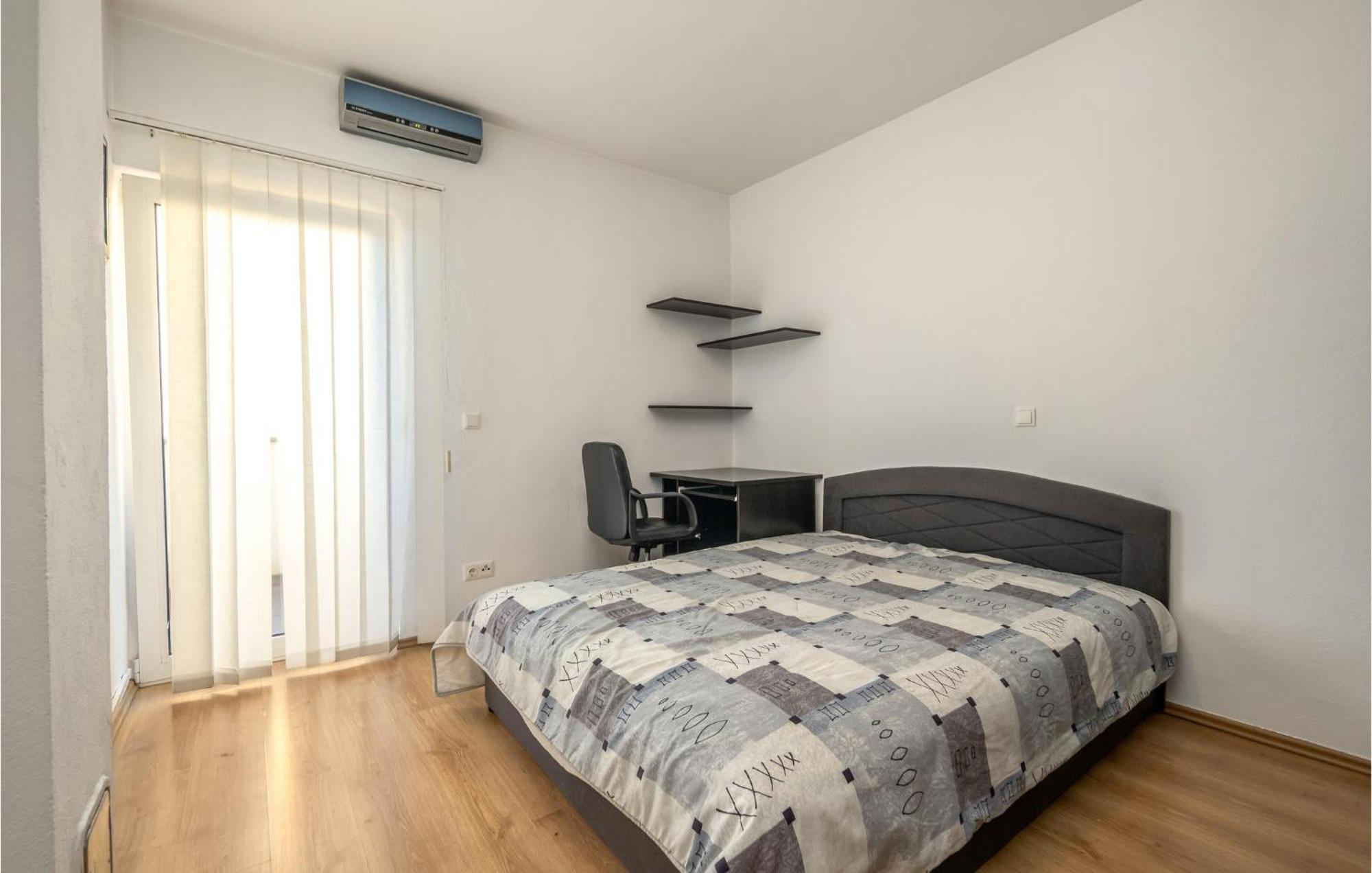 Nice Apartment In Crikvenica With House Sea View Exterior photo