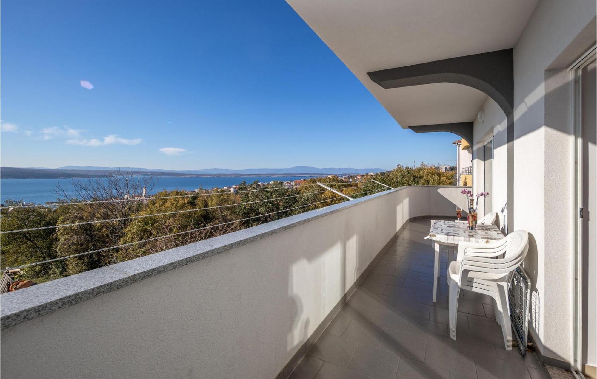Nice Apartment In Crikvenica With House Sea View Exterior photo
