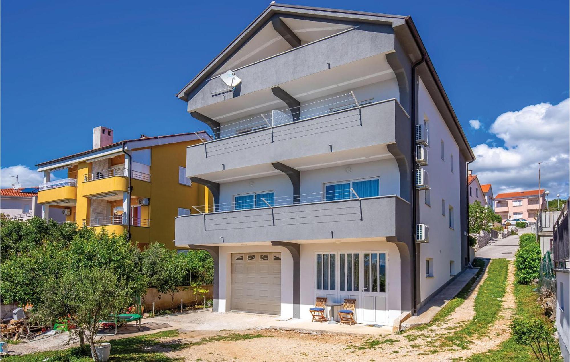 Nice Apartment In Crikvenica With House Sea View Exterior photo